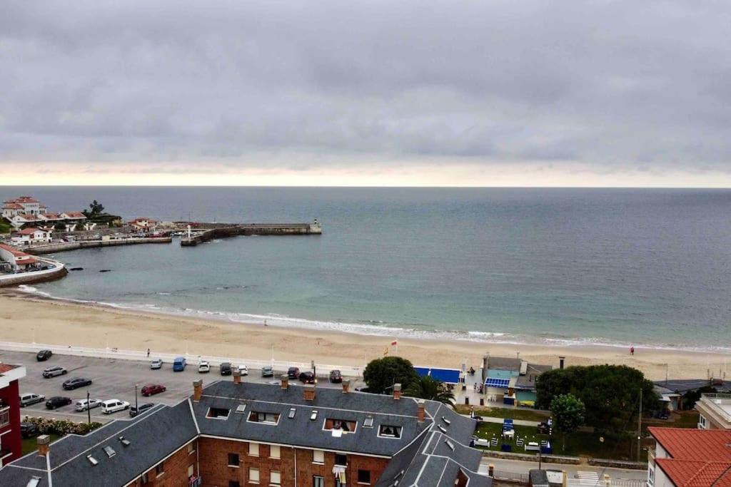 Casa De Las Flores - Apartamento Con Jardin Privado Frente A La Playa De Comillas Eksteriør billede